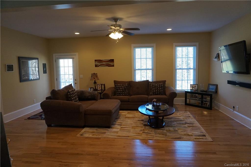 Kingstree - Residential