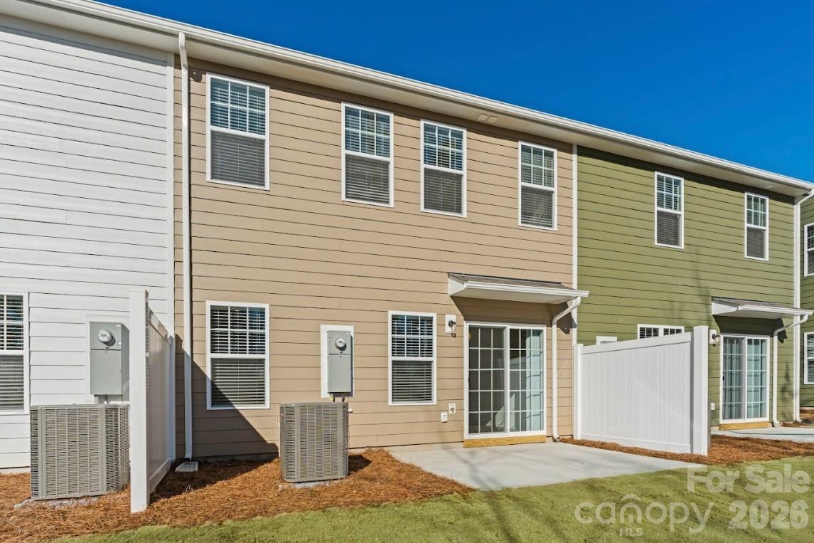 Sierra Ridge - Residential