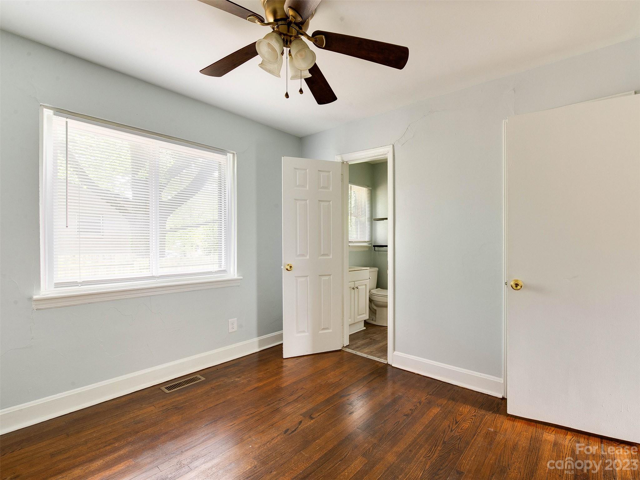 Plaza - Residential Lease