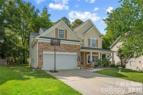 Photo of 1518 Squirrel Lake Court, Matthews, NC 28105 (MLS # 4398407)