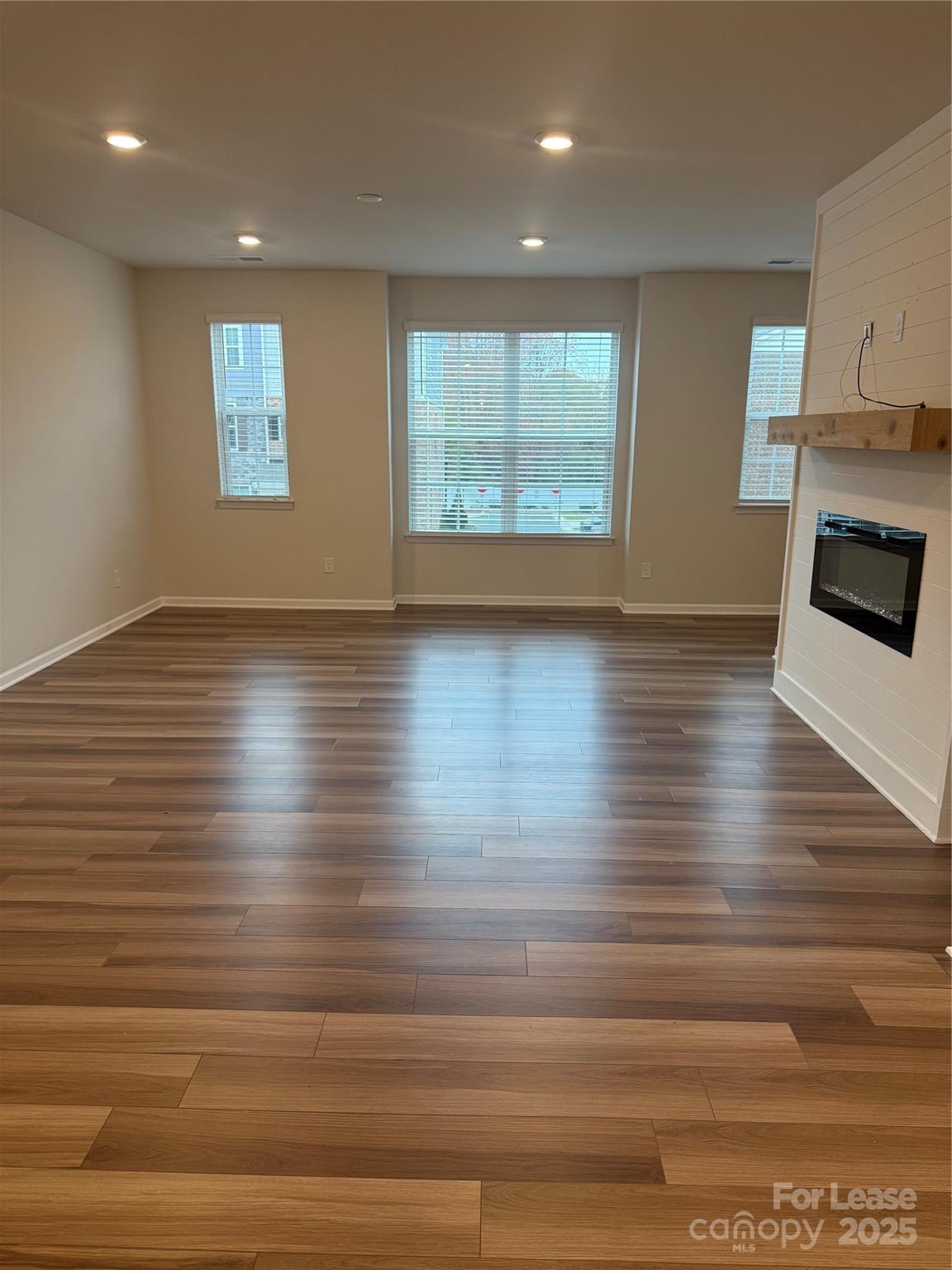 10016 Hemingway Place 22