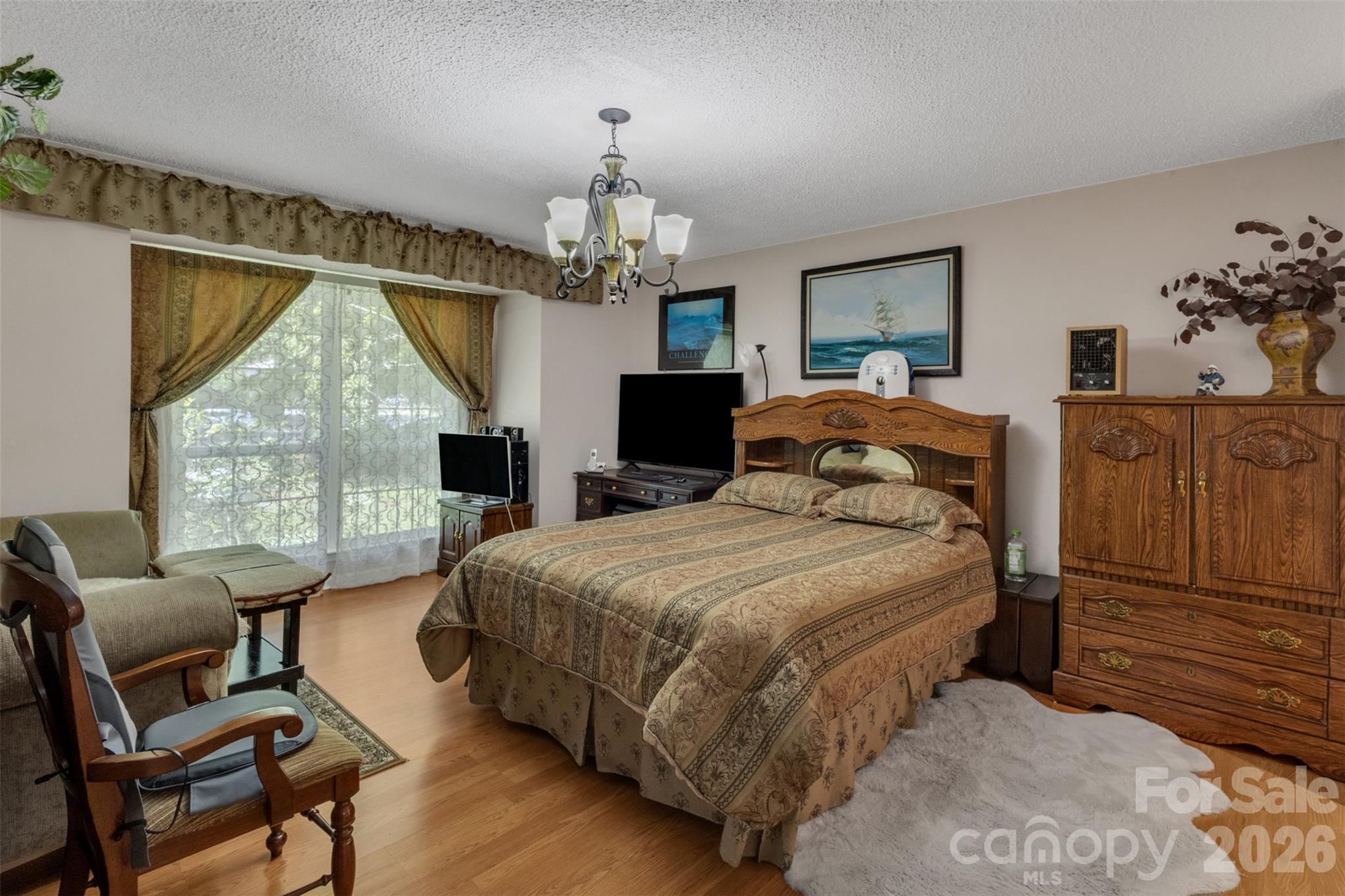 Harris Lake - Residential