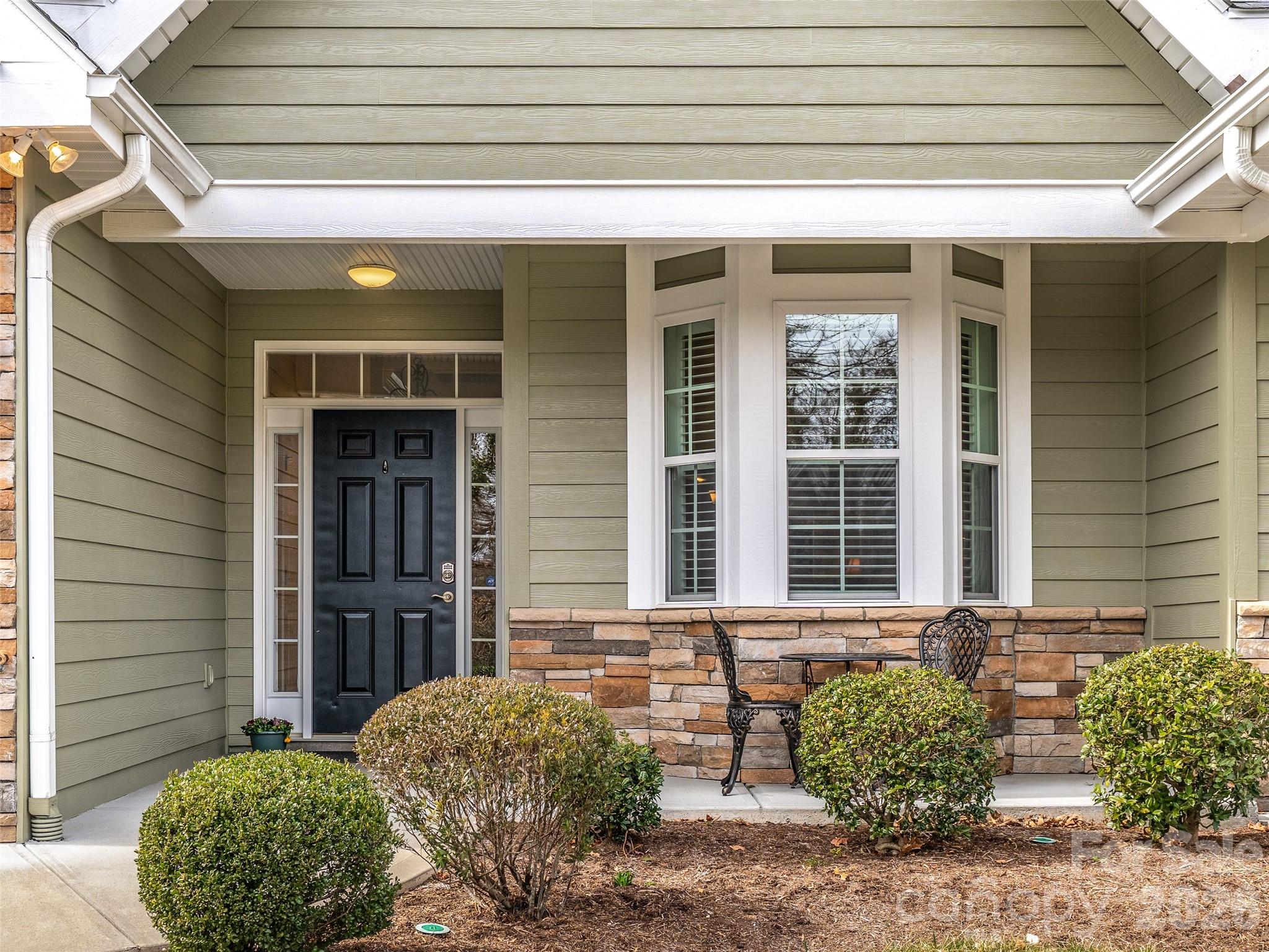 61 Blythe Commons Court