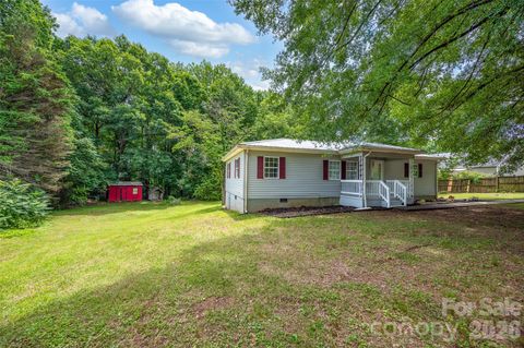 Photo of 4507 US Highway 64 Highway W, Mocksville, NC 27028 (MLS # 4394320)