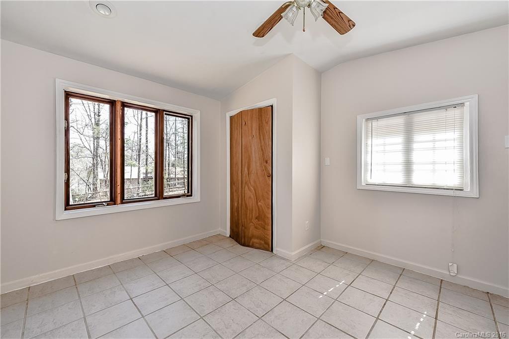 Tega Cay - Residential