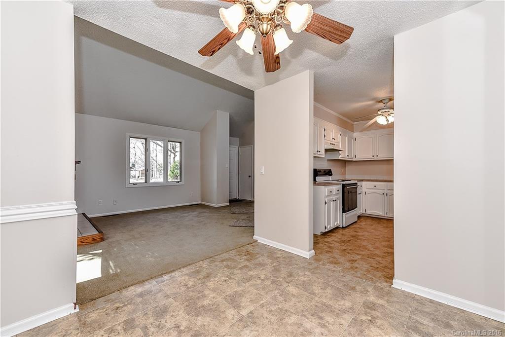 Tega Cay - Residential