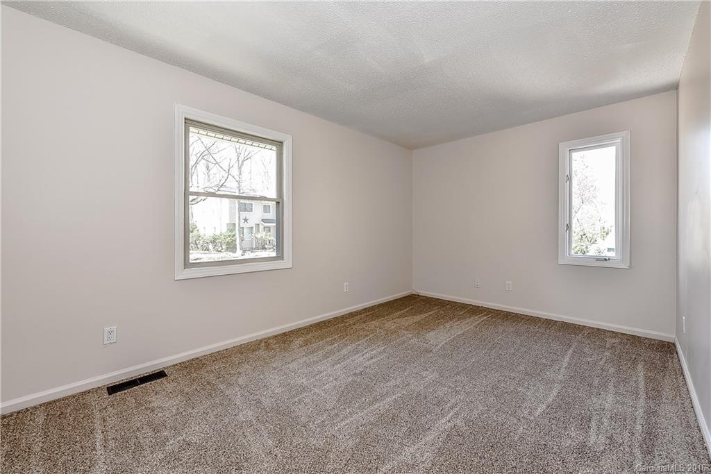 Tega Cay - Residential