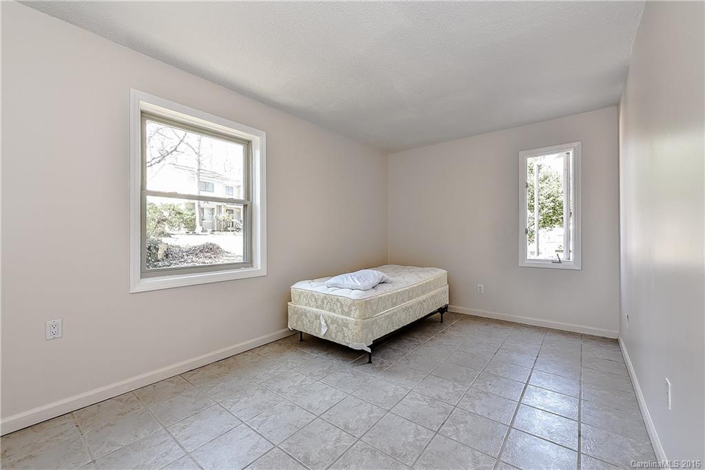 Tega Cay - Residential