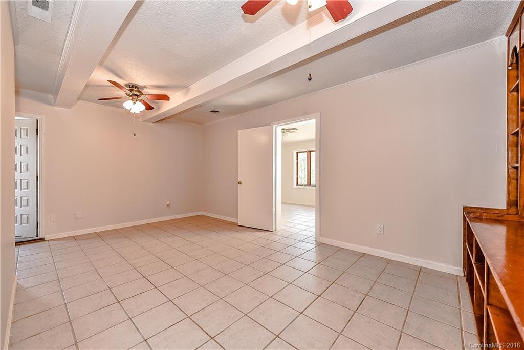 Tega Cay - Residential