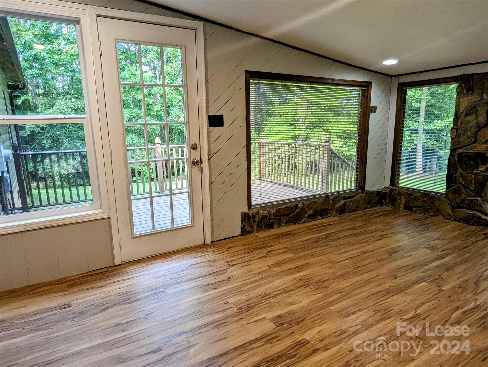 Tyco Meadows - Residential Lease