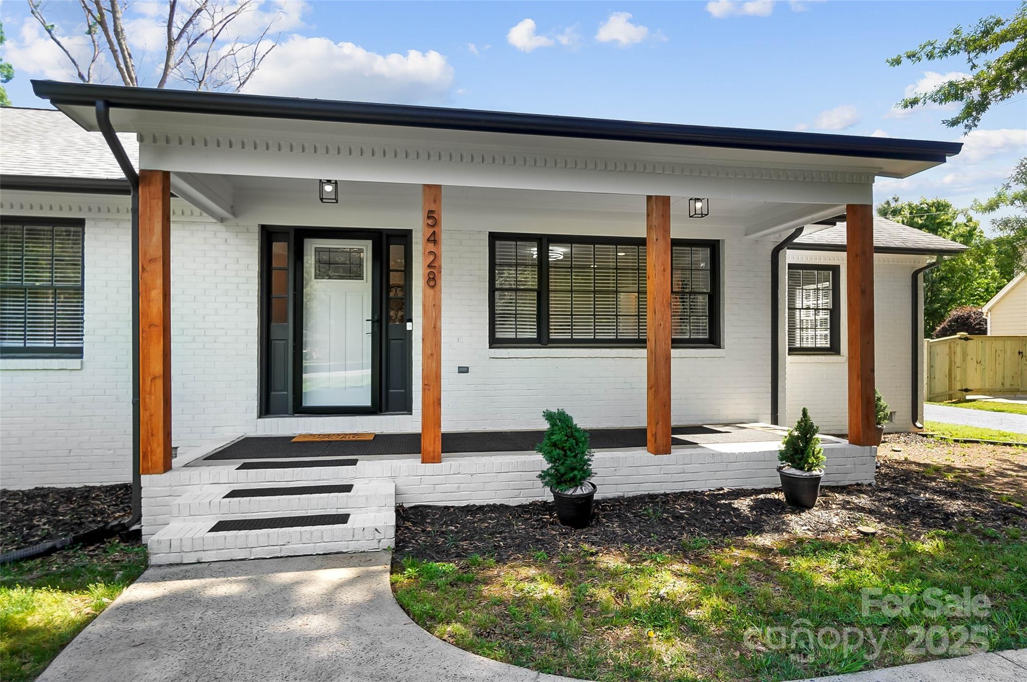 5428 Barnsdale Lane