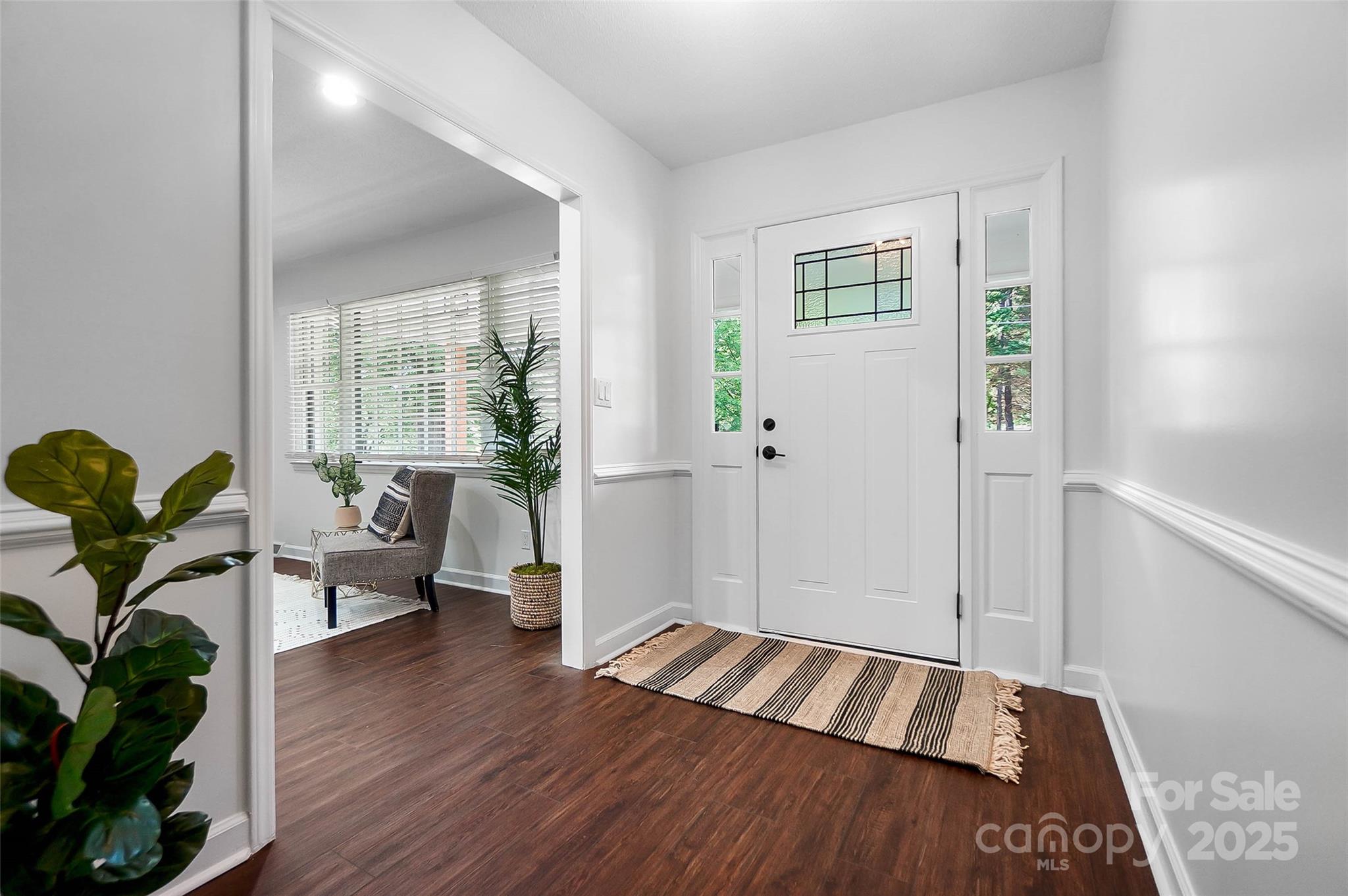 5428 Barnsdale Lane