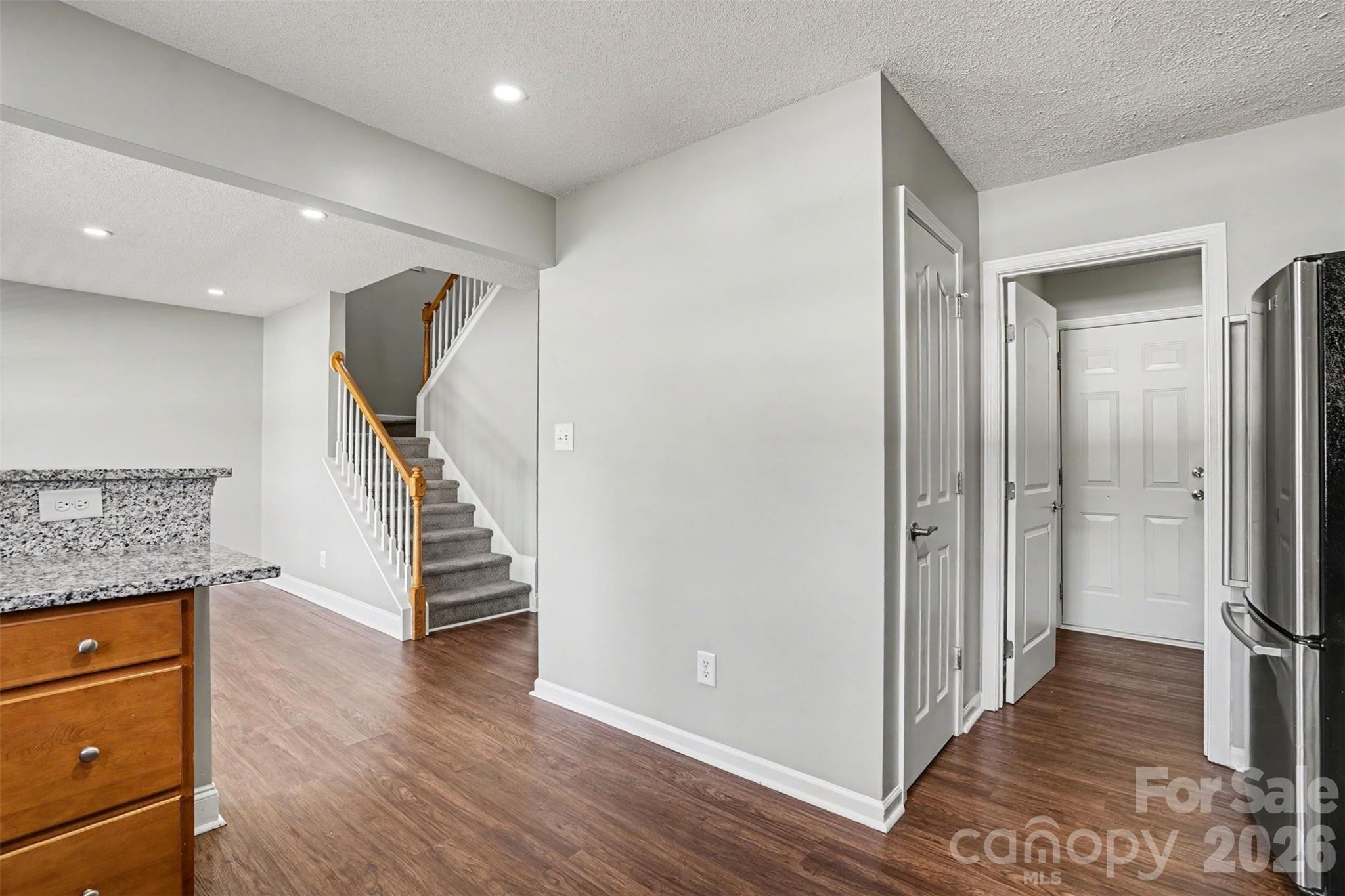 Strider Ridge - Residential