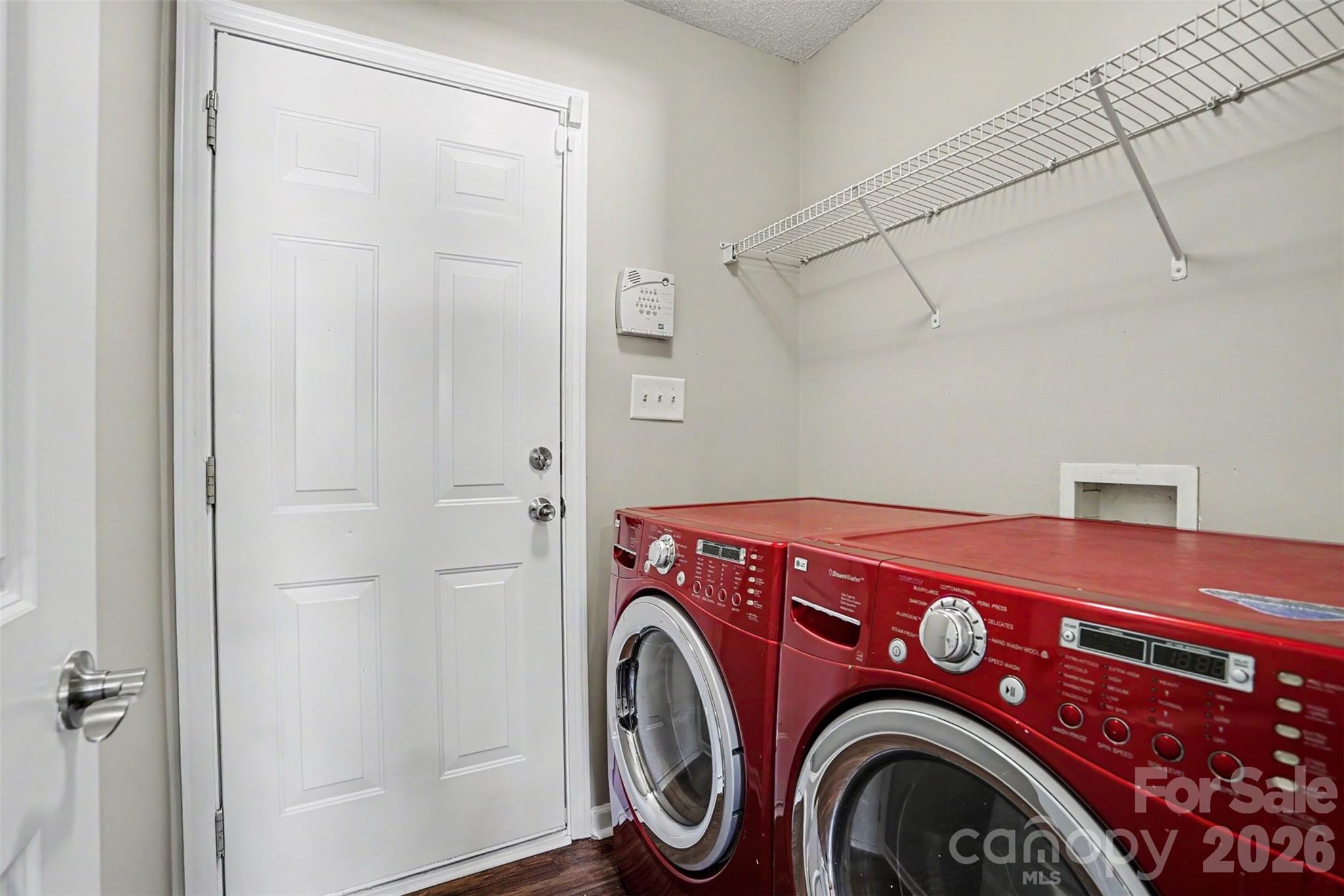 Strider Ridge - Residential