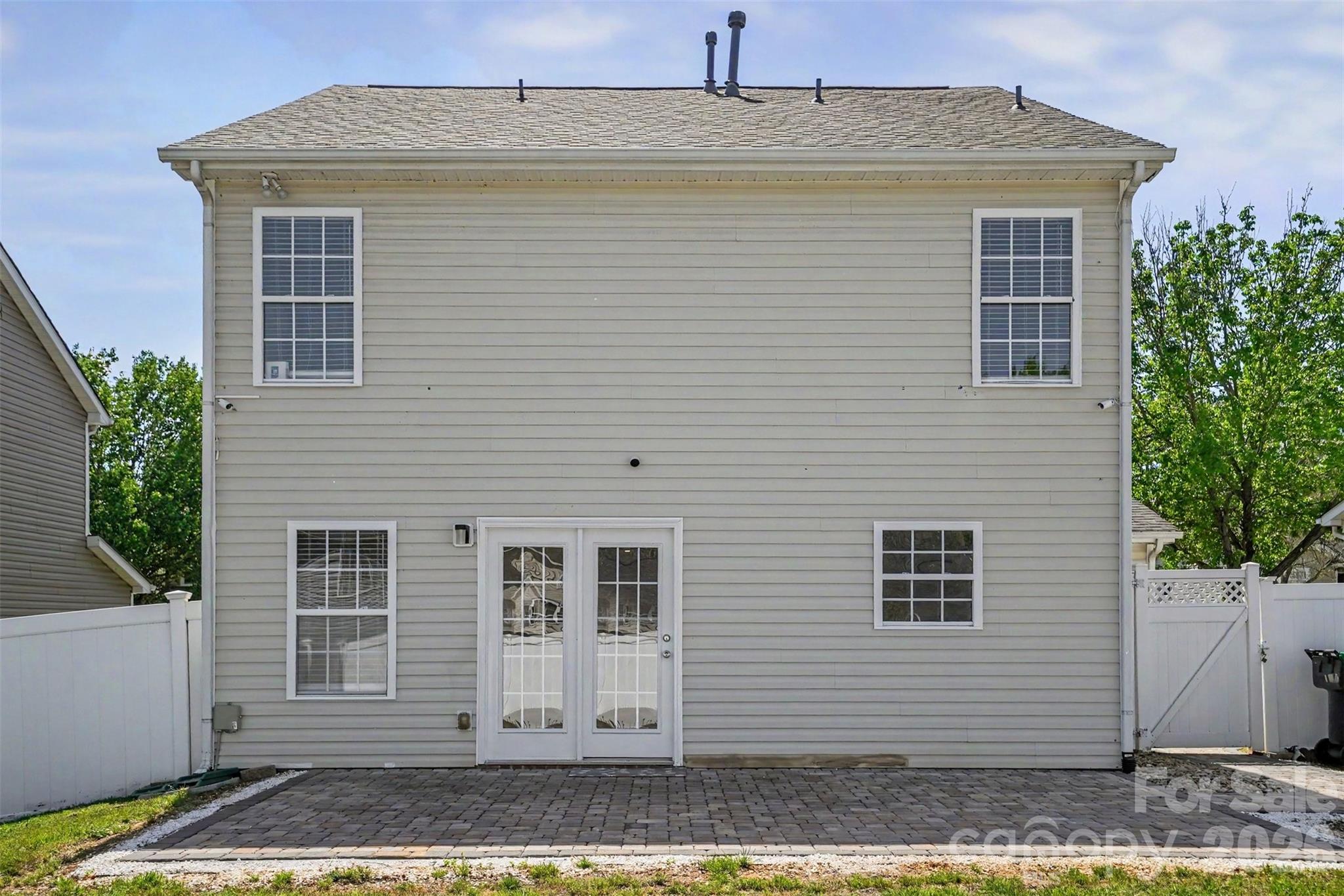 Strider Ridge - Residential