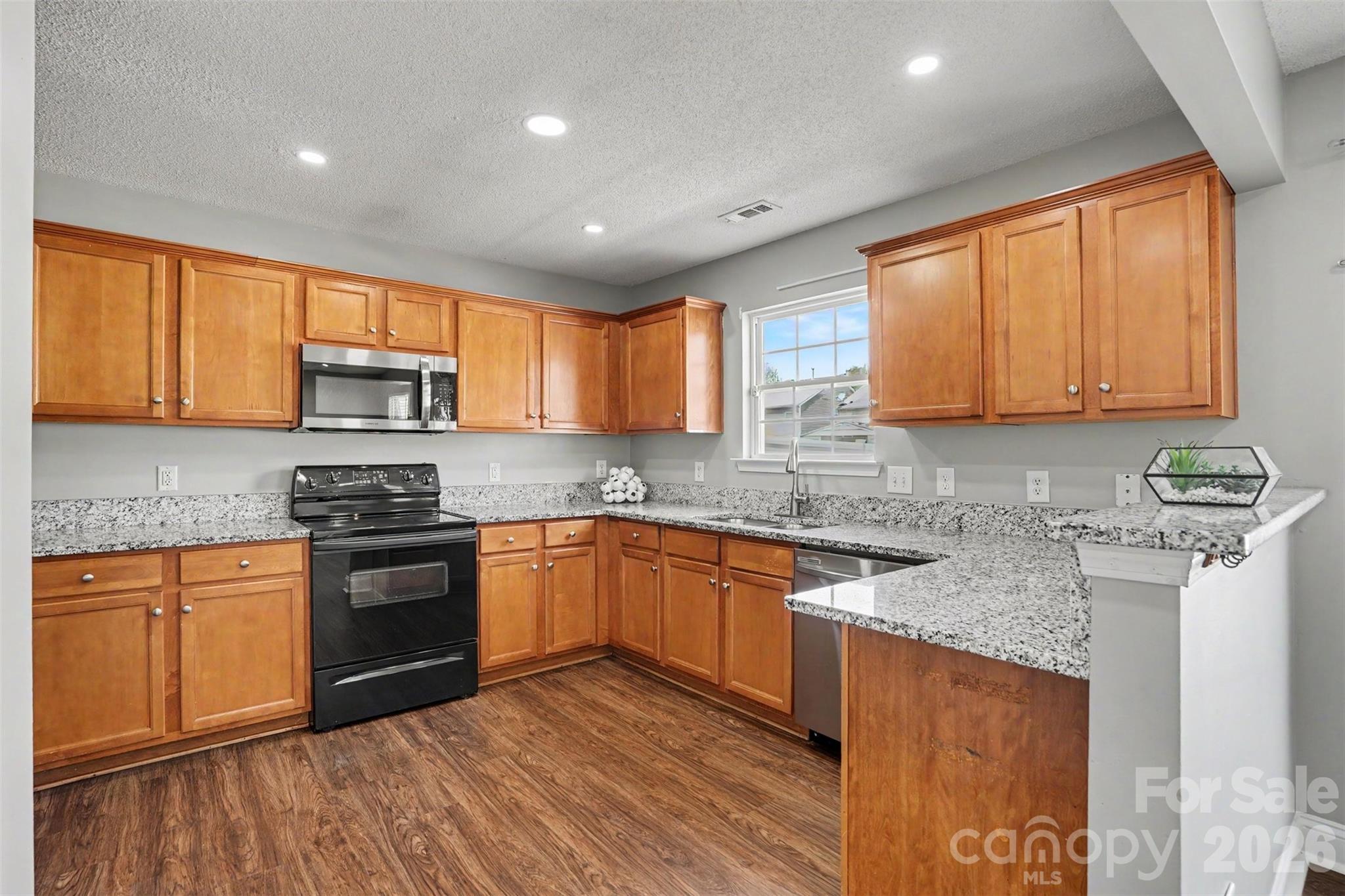 Strider Ridge - Residential