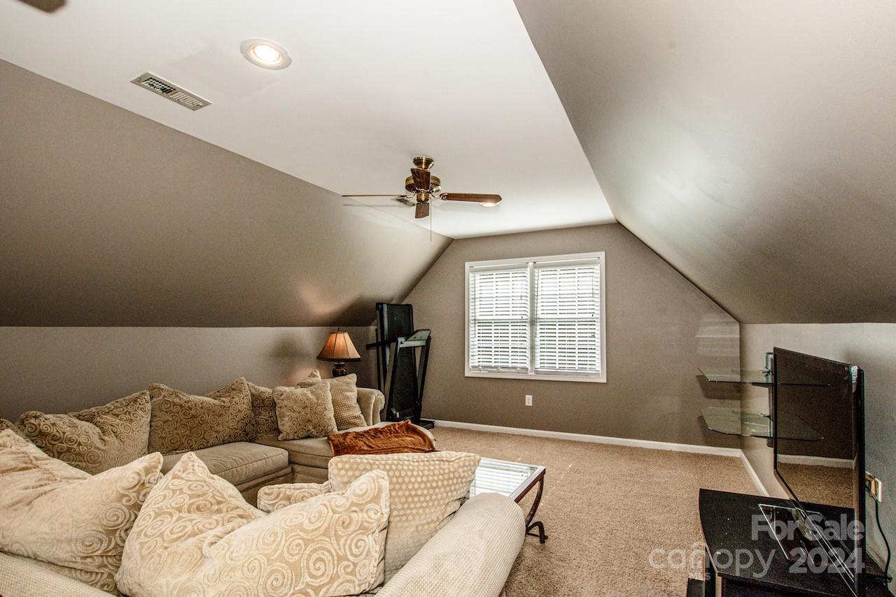 Windy Ridge - Residential