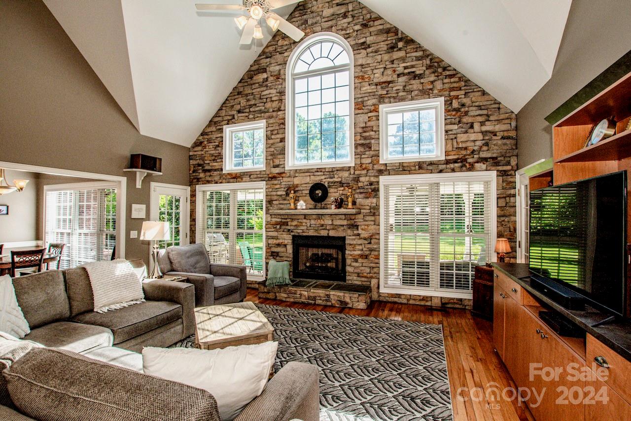 Windy Ridge - Residential