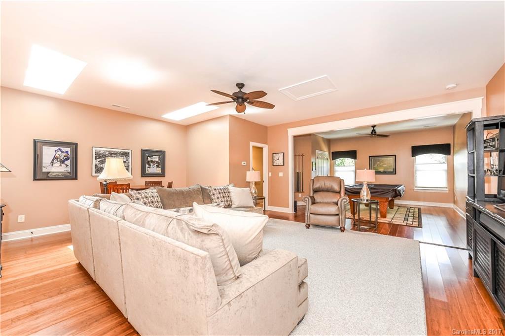 Barber Rock - Residential