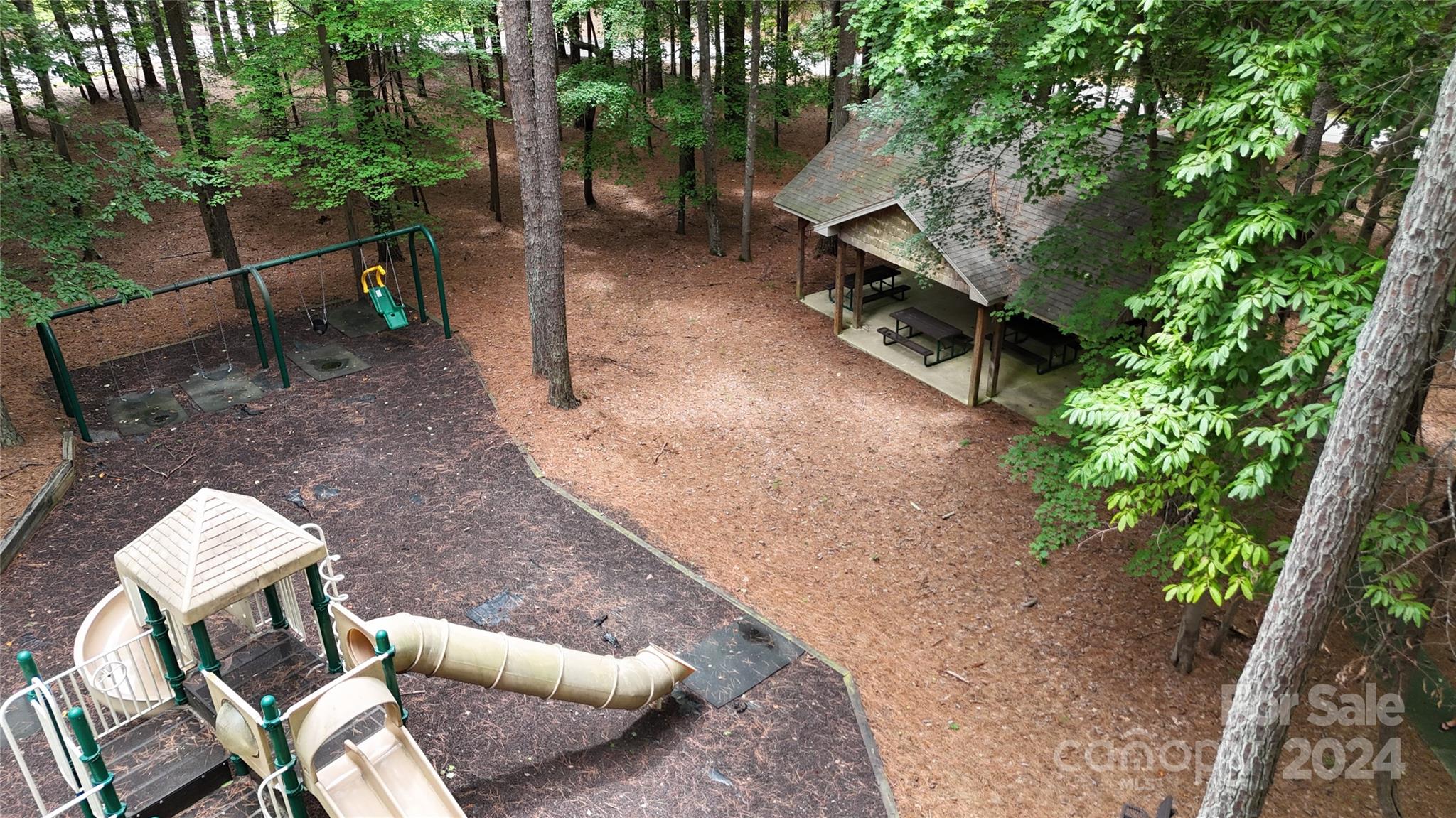 106 Parkview Lane