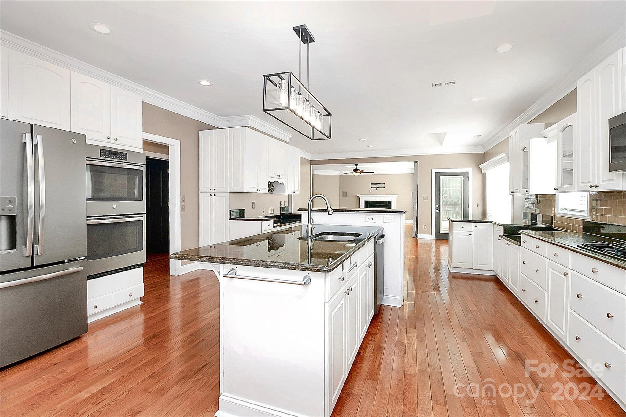 Huntington Farms - Residential