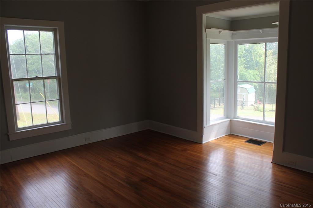 Woodlawn - Residential Lease