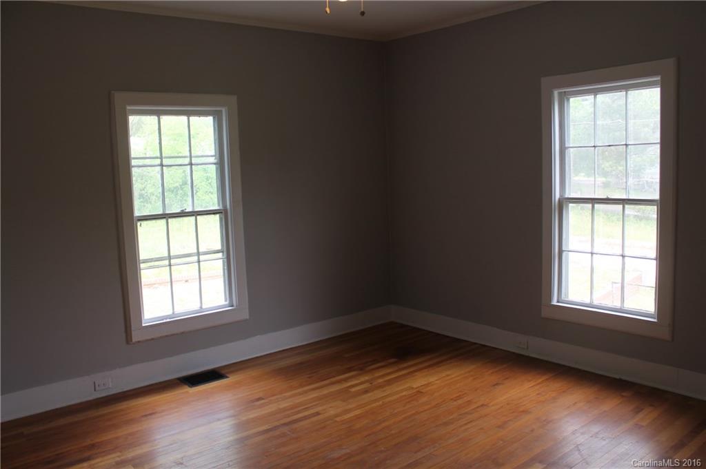 Woodlawn - Residential Lease