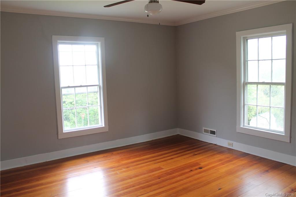 Woodlawn - Residential Lease