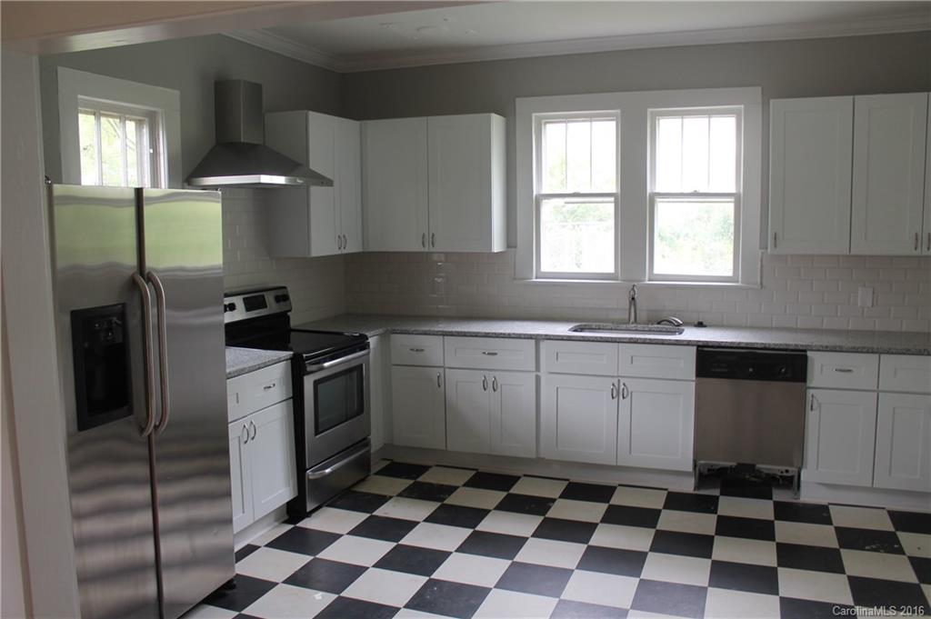 Woodlawn - Residential Lease