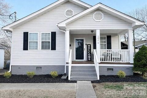 224 10th Street Cramerton NC 28032