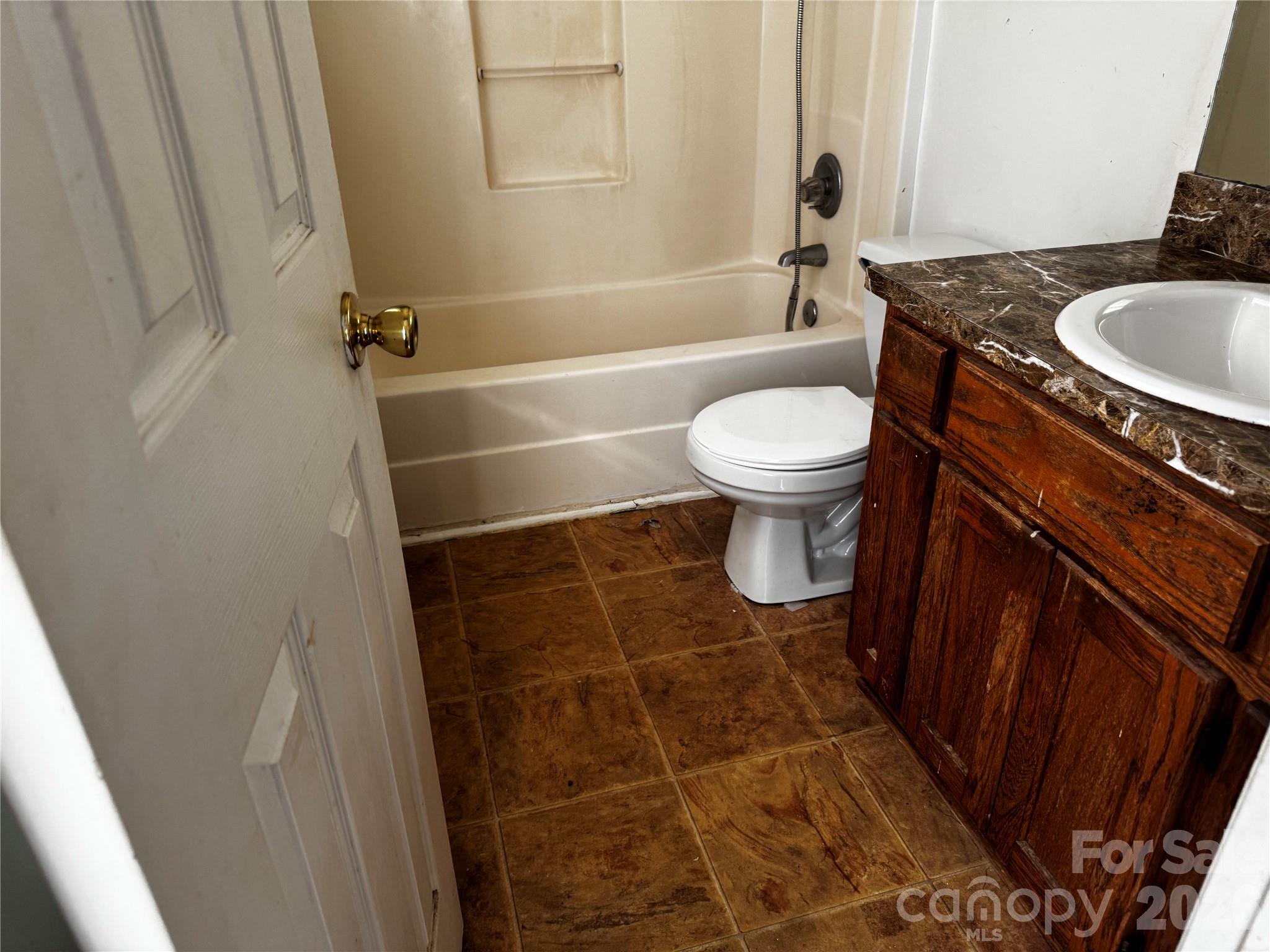 Arvin Village - Residential