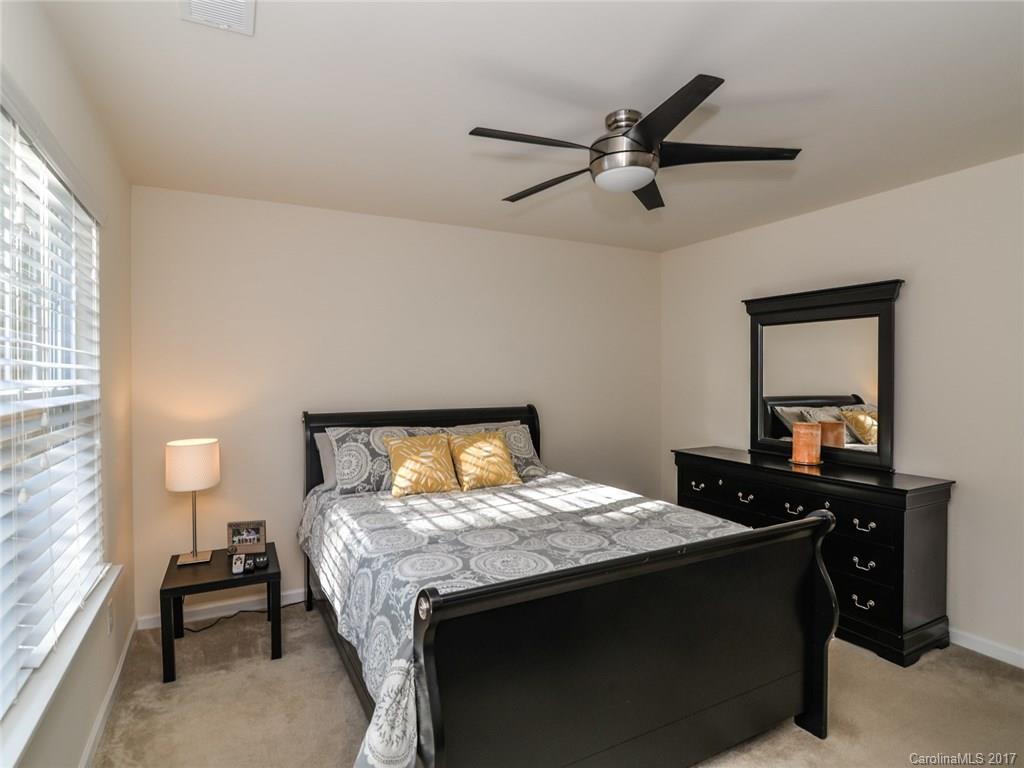 Charlotte Pines - Residential