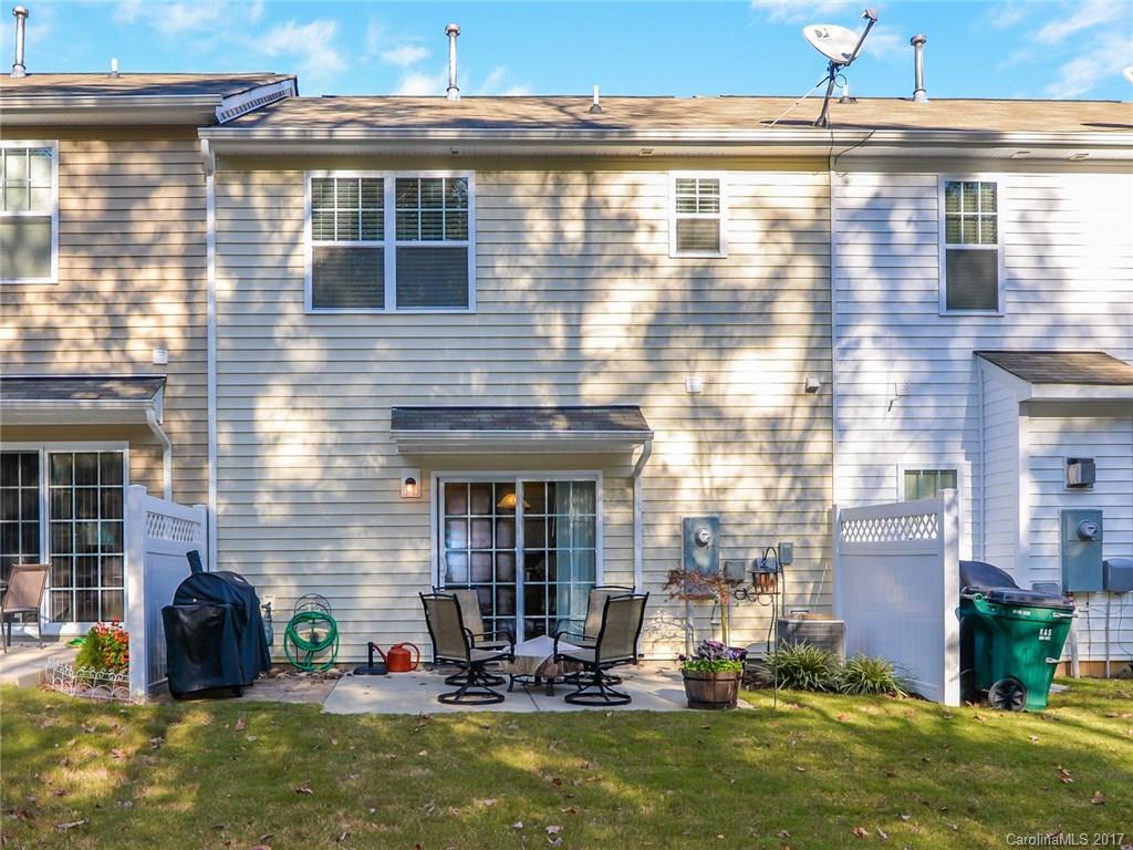 Charlotte Pines - Residential