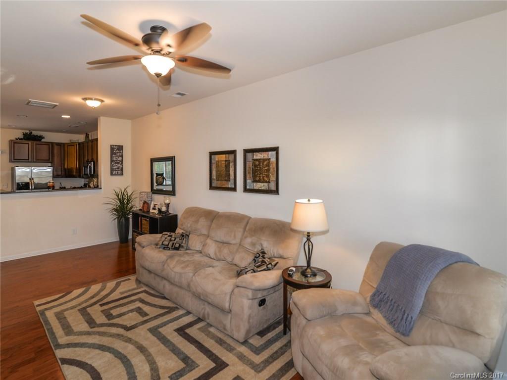 Charlotte Pines - Residential