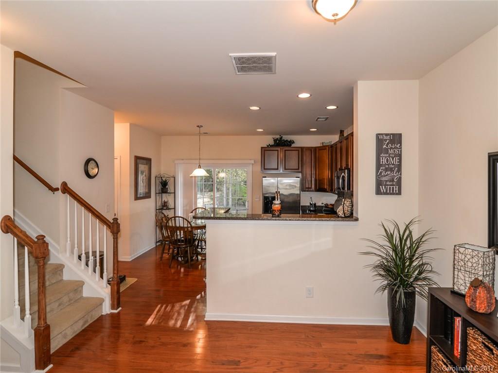 Charlotte Pines - Residential