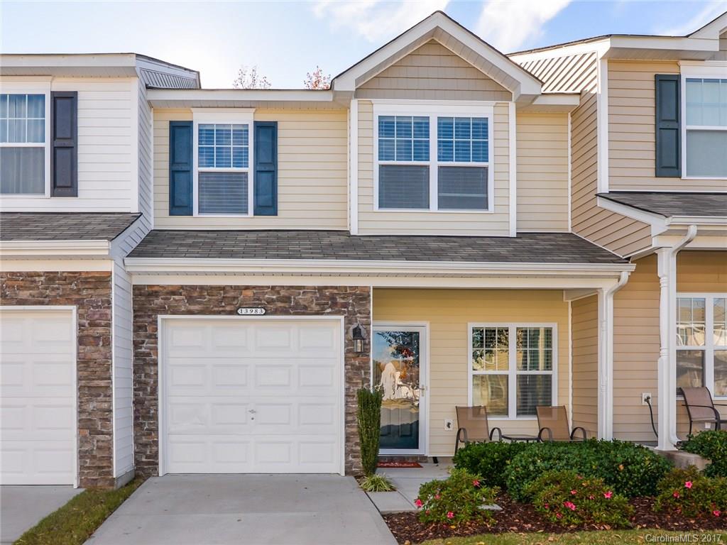 Charlotte Pines - Residential