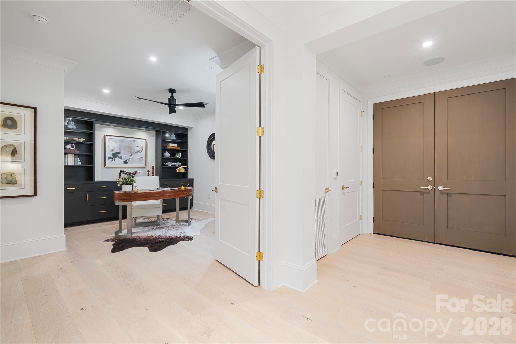 409 Queens Road 503
