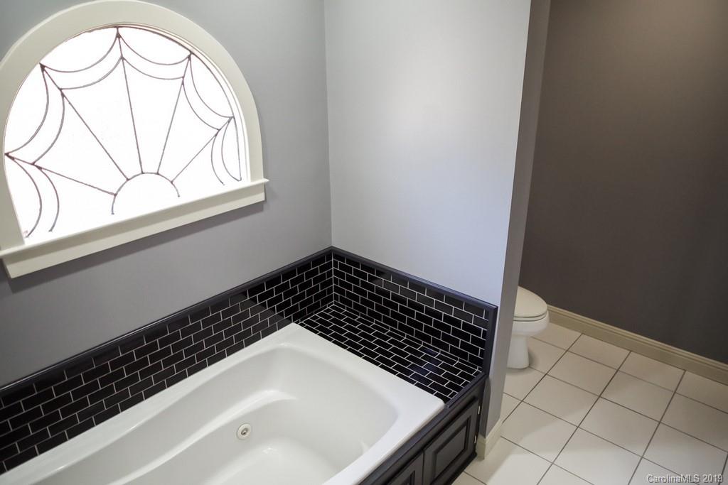 Forest Hills - Residential