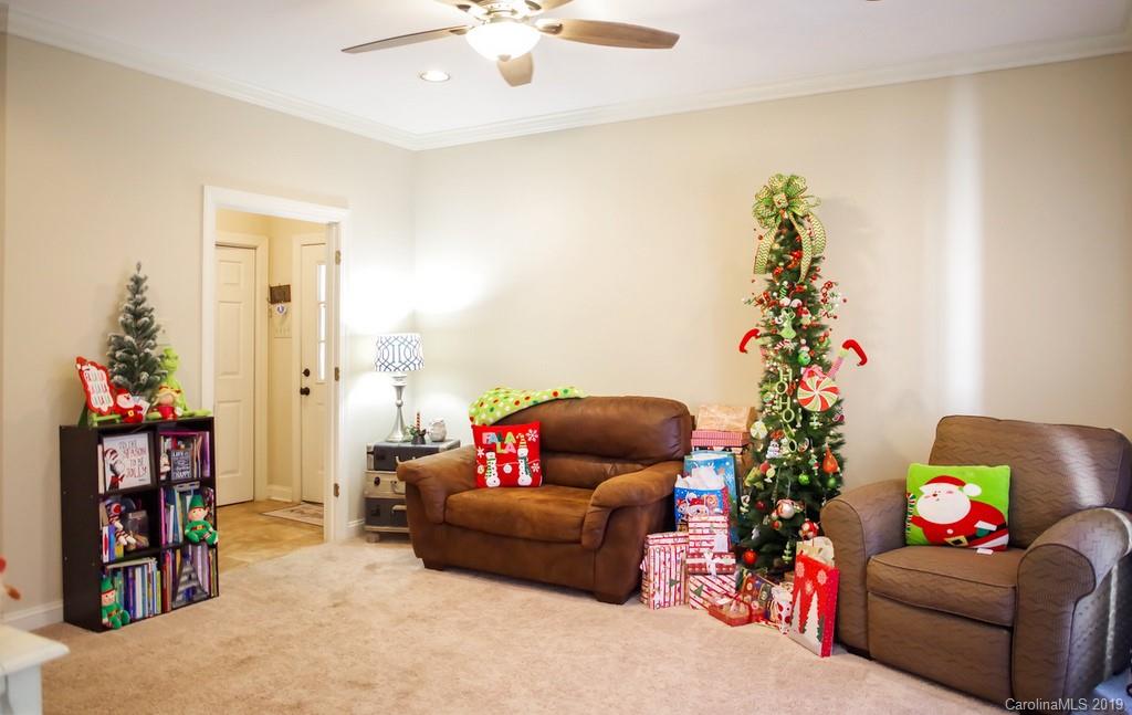 Forest Hills - Residential