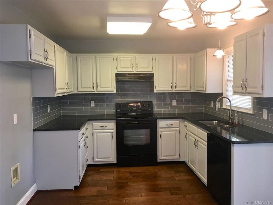 SHORT TERM lease available 3 month or more OR LONG TERM.  Master on Main,Wood floors in great room, dining area & kitchen, new updated kitchen with new appliances, large bedrooms.  New deck, storage shed. Fort Mill School district.  Walk to Lake Wylie park access, boat ramps, fishing dock, canoe & kayak right down the street at Pitcairn Park.  Pets conditional  pet security deposit $500 and carpet cleaning fee of $300. No smoking on premises. Application fee of $58 per adult.