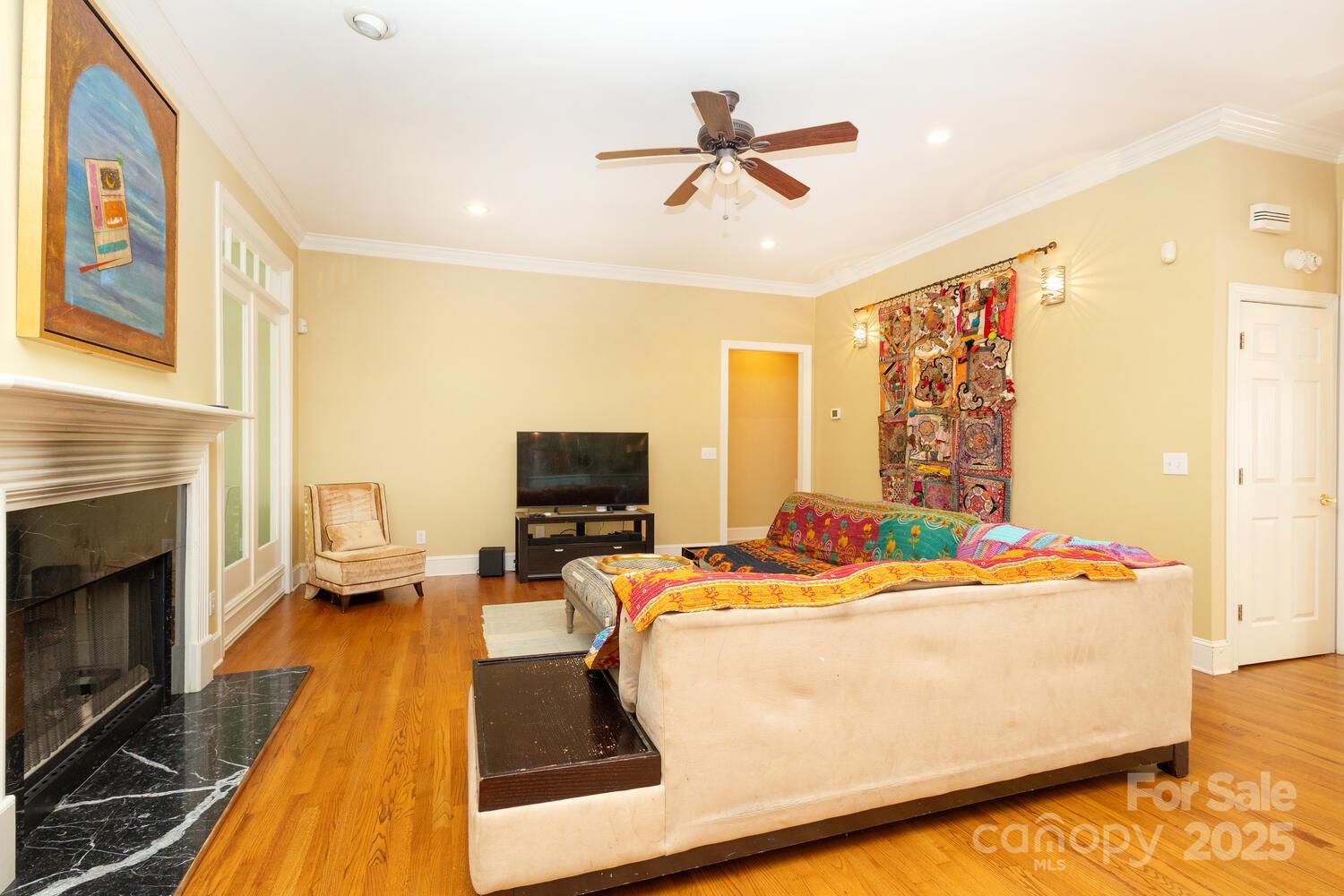 Royal Oaks - Residential