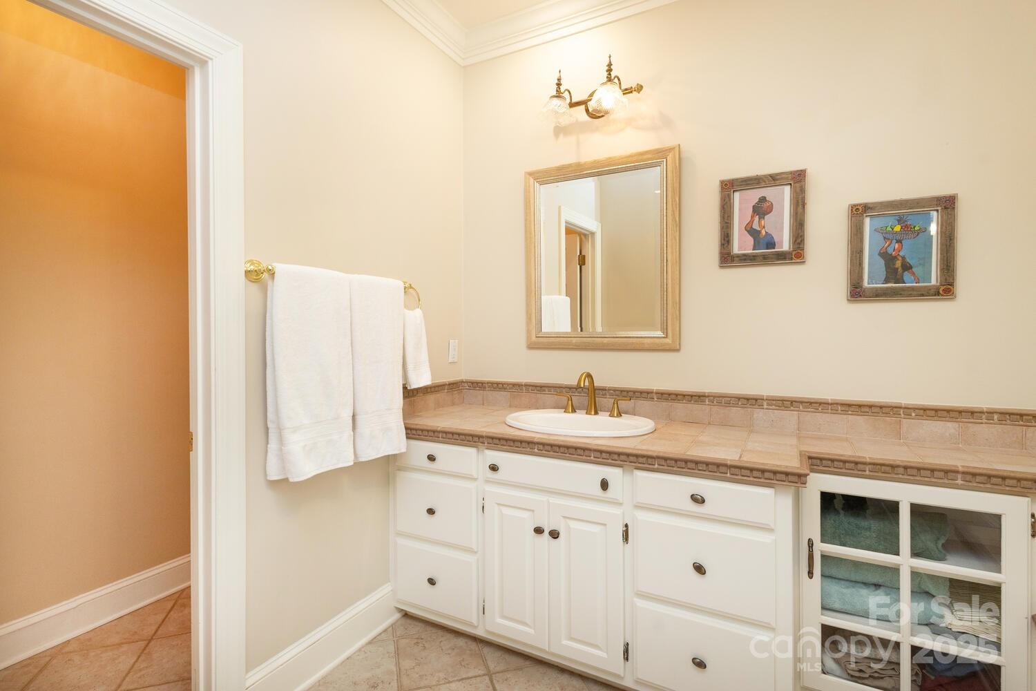 Royal Oaks - Residential