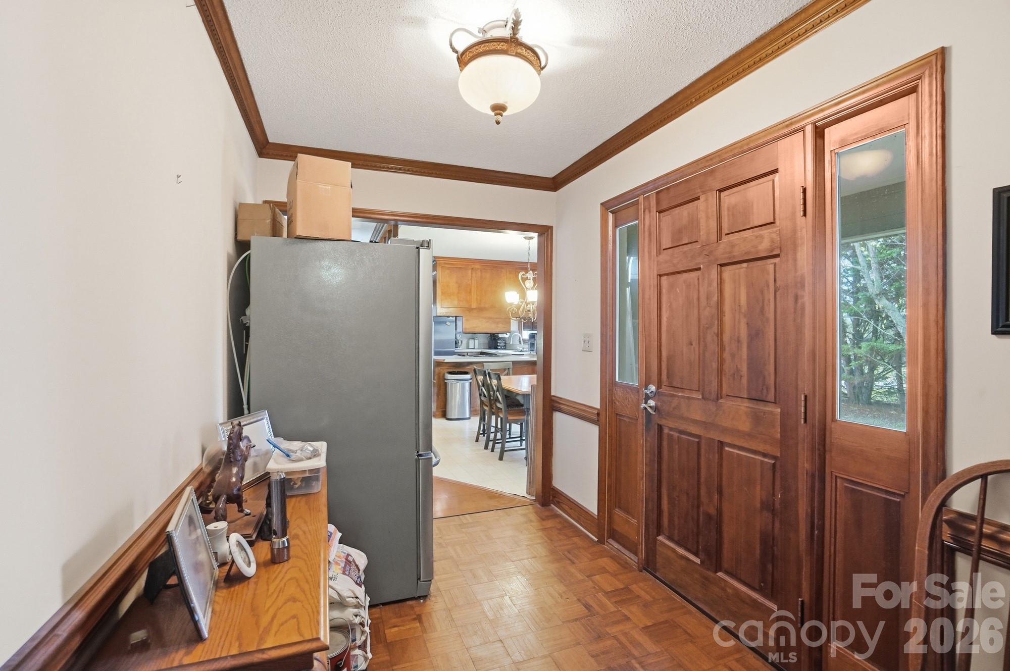 5153 Blackberry Lane