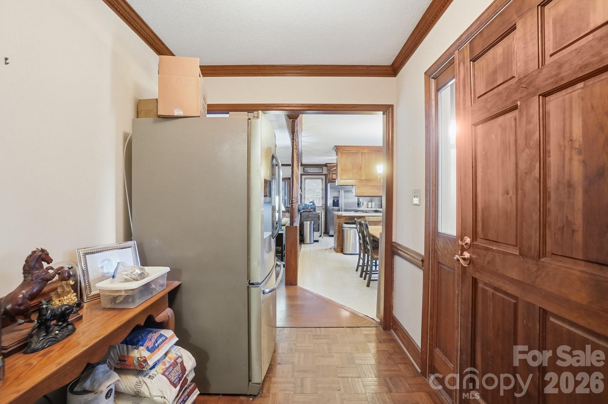 5153 Blackberry Lane