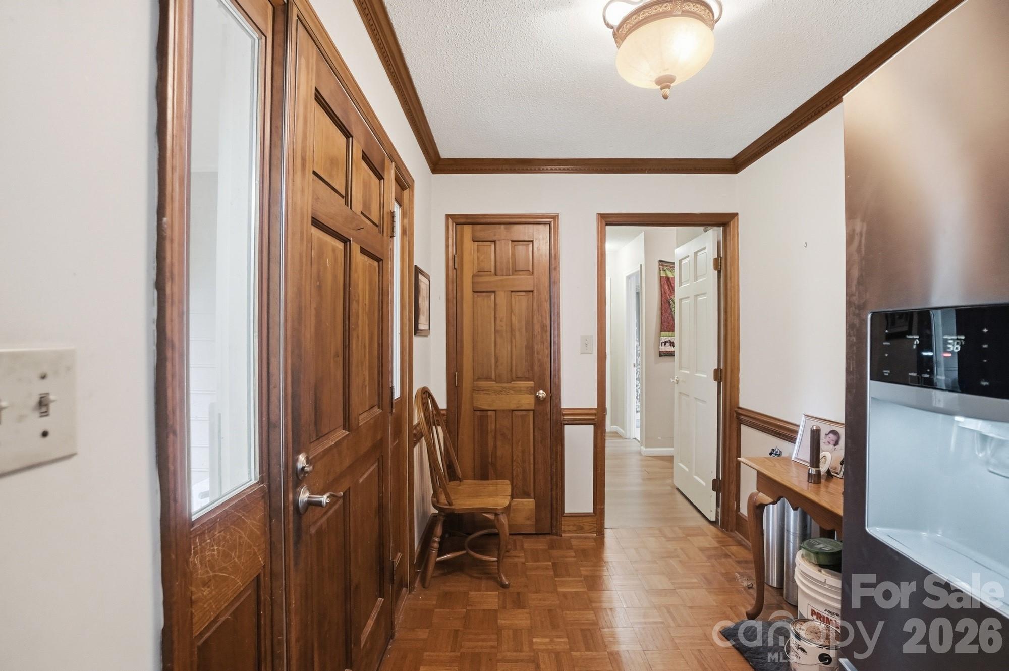 5153 Blackberry Lane