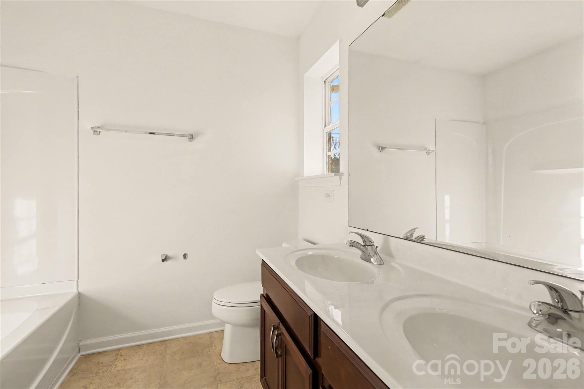 OXFORD COMMONS - Residential