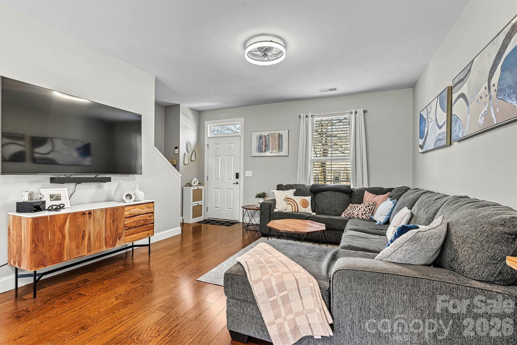 13728 Cinnabar Place