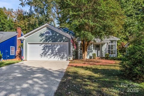 Photo of 10313 Ashley Farm Drive, Matthews, NC 28105 (MLS # 4314290)