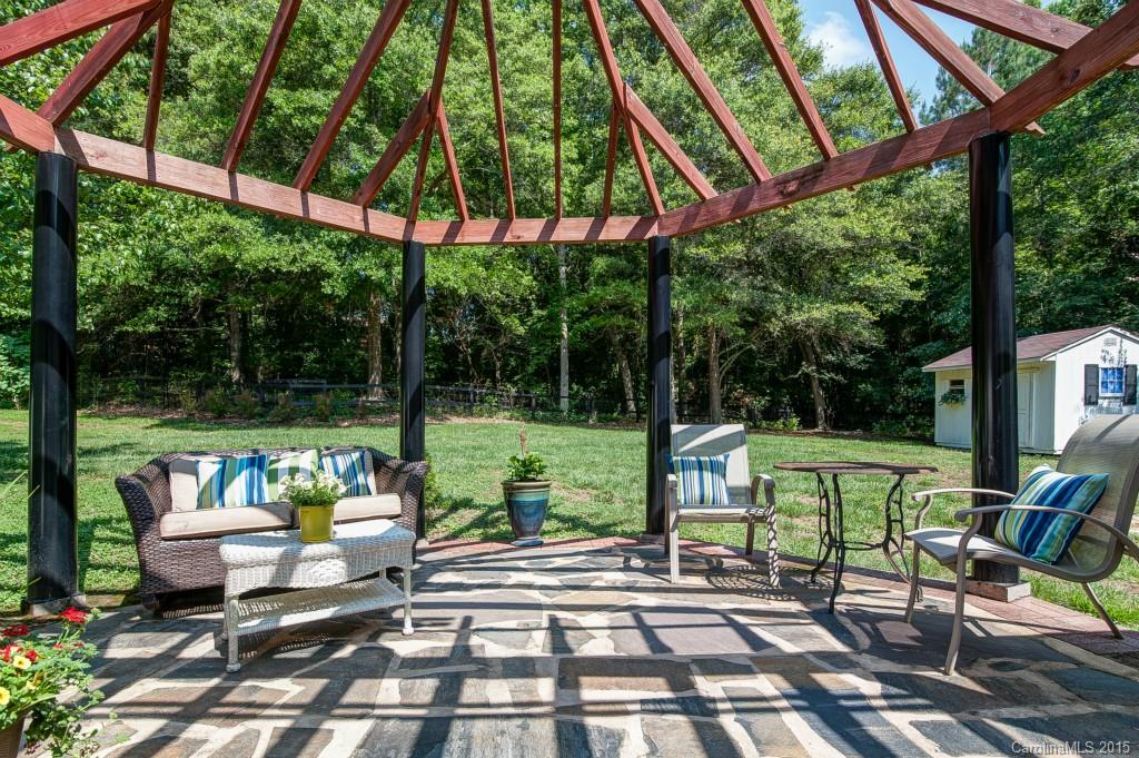 Black Horse Run - Residential