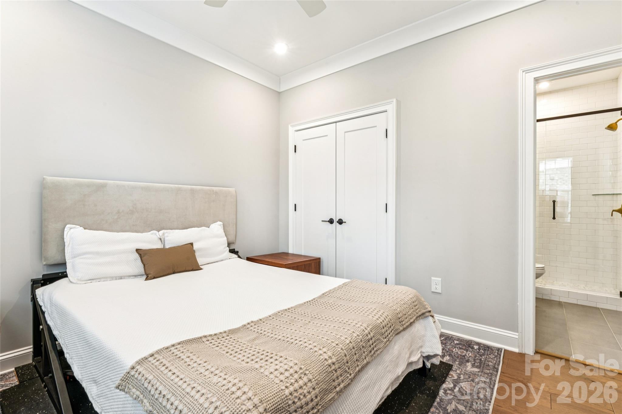 Elizabeth - Residential